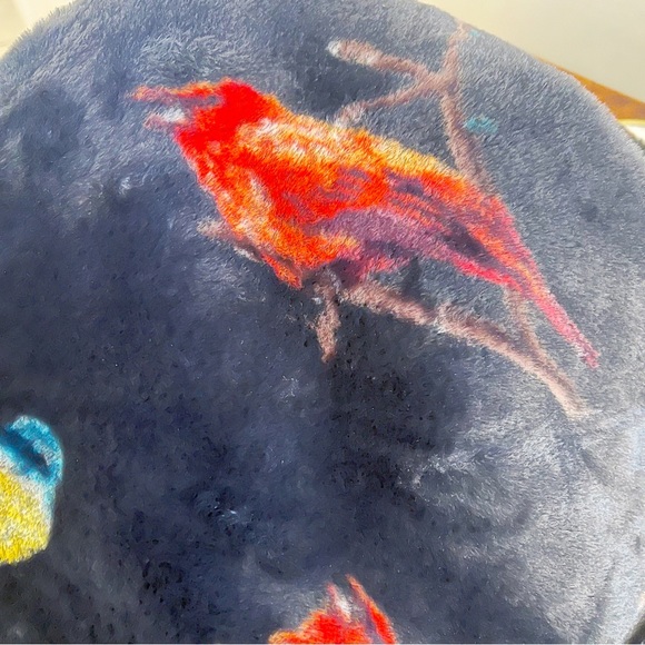 Madison 88 Black Yellow Red Faux Fur Infinity Scarf Soft NEW - Picture 6 of 12